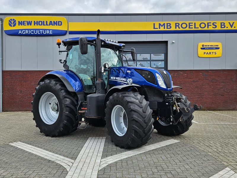 New Holland T7.230AC Autocommand - Farm tractor: picture 1 New Holland T7.230AC Autocommand - Farm tractor: picture 1