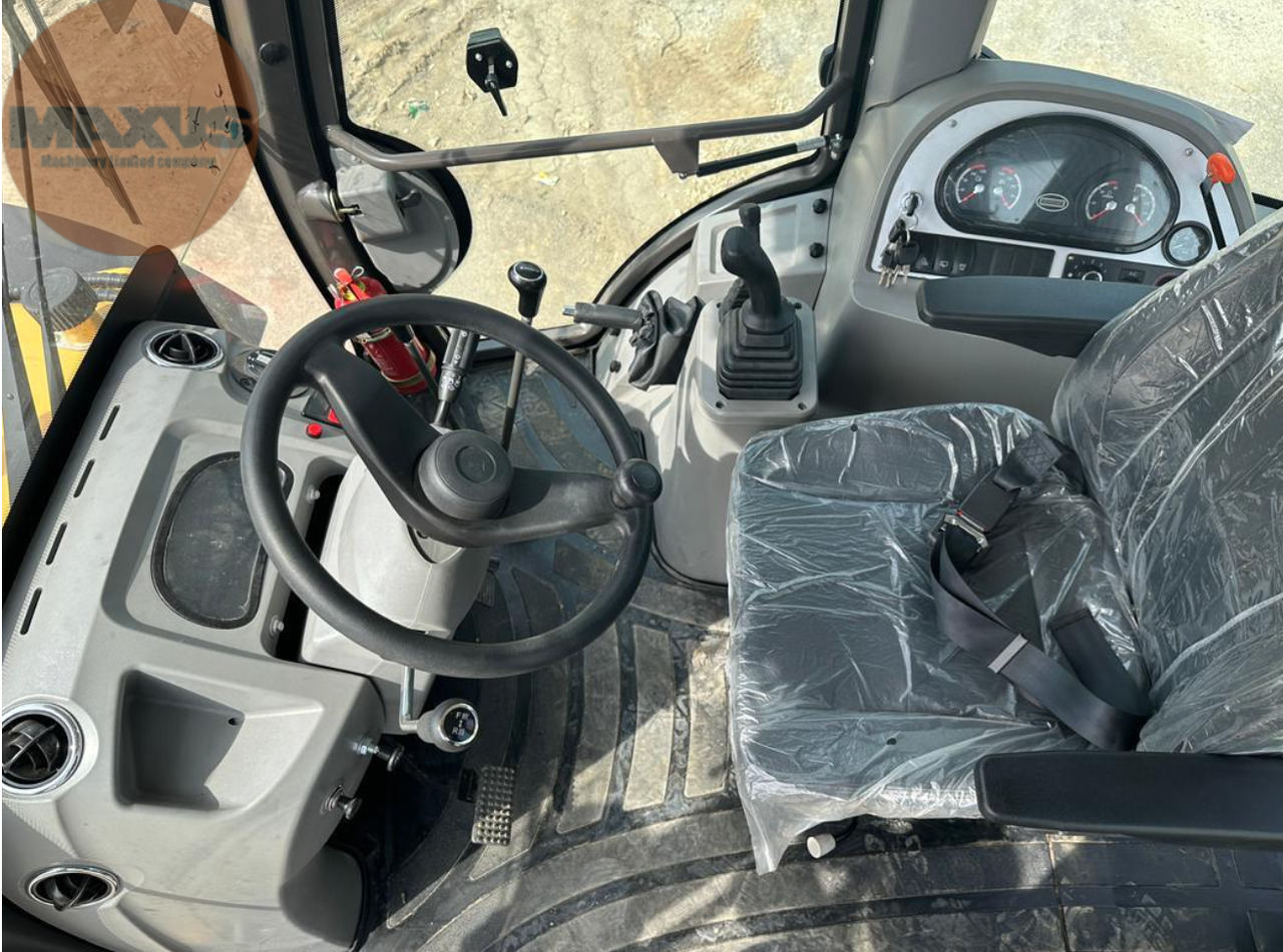 New Backhoe Loader MAXUS 4CX 4CX - Backhoe loader: picture 4 New Backhoe Loader MAXUS 4CX 4CX - Backhoe loader: picture 4