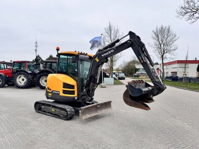 Volvo ECR35D, minikraan, 3.5 ton - Mini excavator: picture 2 Volvo ECR35D, minikraan, 3.5 ton - Mini excavator: picture 2