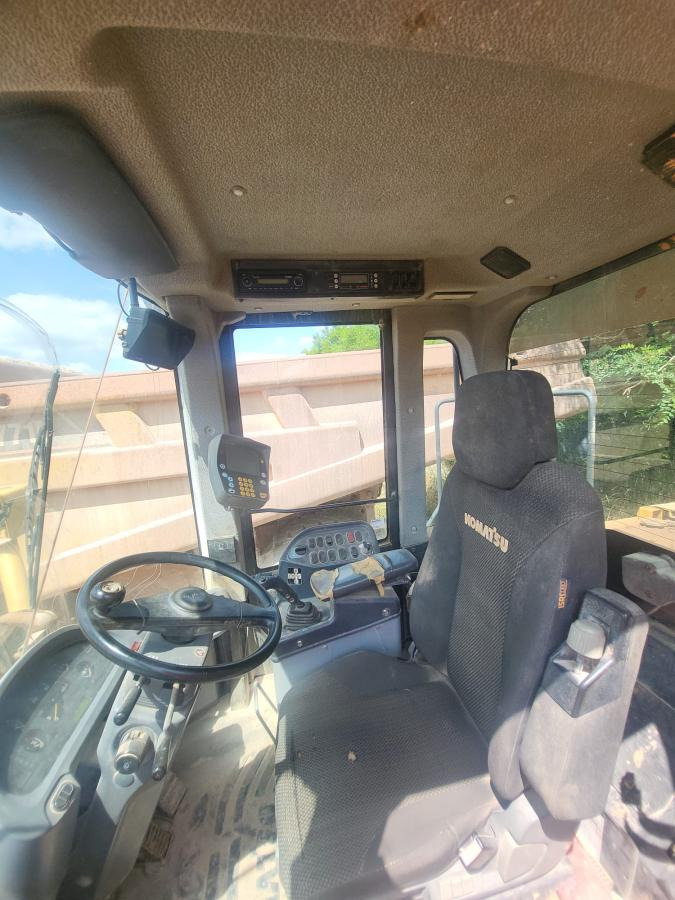 Wheel loader Komatsu WA480-6: picture 13