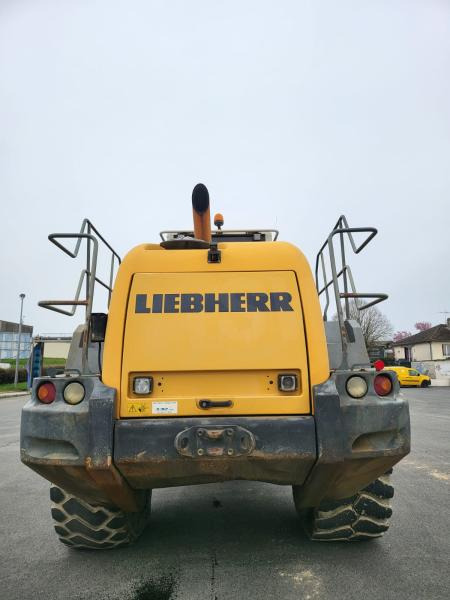 Liebherr L580 2plus2 - Wheel loader: picture 5 Liebherr L580 2plus2 - Wheel loader: picture 5