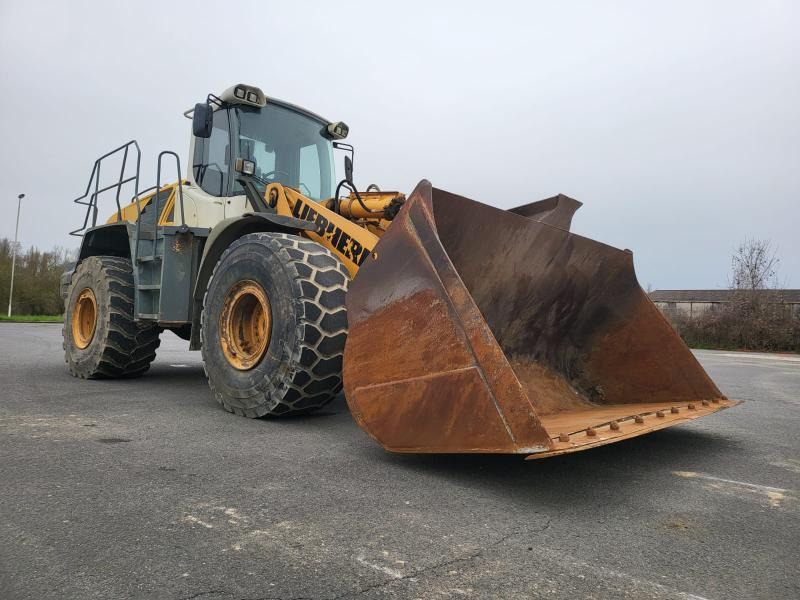 Liebherr L580 2plus2 - Wheel loader: picture 1 Liebherr L580 2plus2 - Wheel loader: picture 1