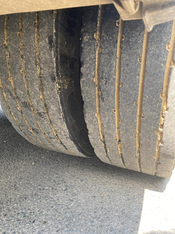 Garbage truck Renault Premium 380 DXI: picture 9