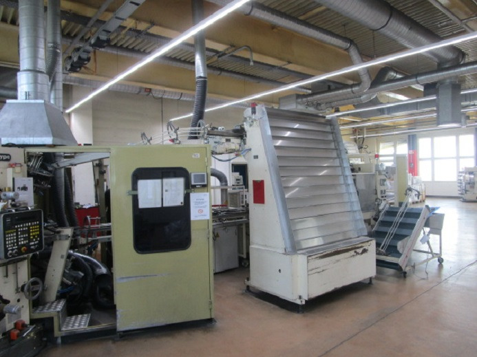 BECHERDRUCKMASCHINE POLYTYPE BDM 400 - Packaging machinery: picture 3 BECHERDRUCKMASCHINE POLYTYPE BDM 400 - Packaging machinery: picture 3