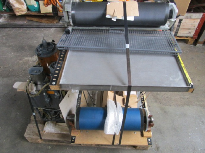 KOMPLETTES LACKWERK FÜR SM52-2-P - Spare parts for Printing machinery: picture 2 KOMPLETTES LACKWERK FÜR SM52-2-P - Spare parts for Printing machinery: picture 2