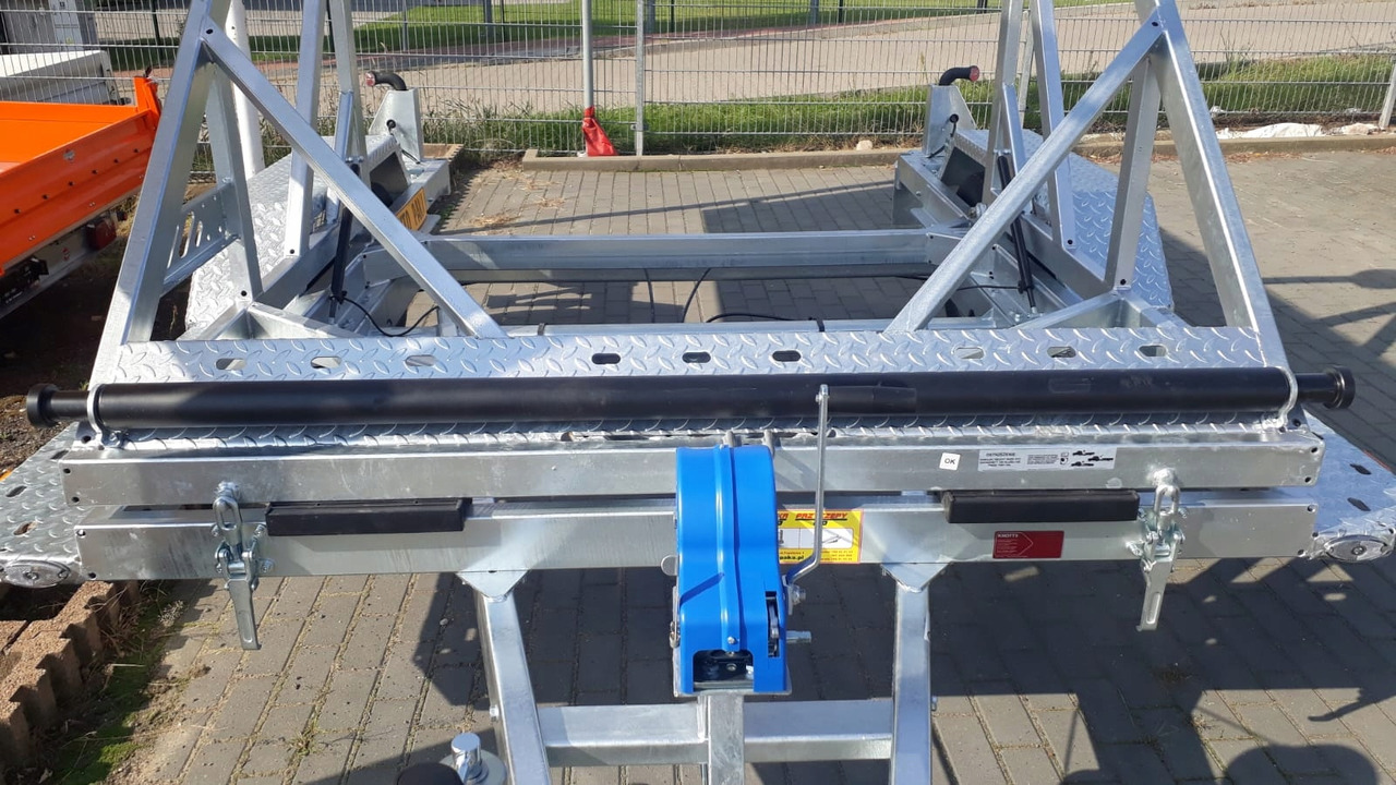 PRZYCZEPA WARK KABLOWA POD BĘBEN KABLOWY DMC 2700KG / WARK Cable Trailer for Cable Drum DMC 2700KG - Cable drum trailer: picture 5 PRZYCZEPA WARK KABLOWA POD BĘBEN KABLOWY DMC 2700KG / WARK Cable Trailer for Cable Drum DMC 2700KG - Cable drum trailer: picture 5
