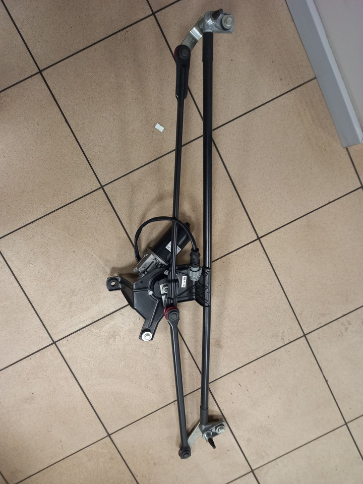 DAF - Wiper: picture 3 DAF - Wiper: picture 3