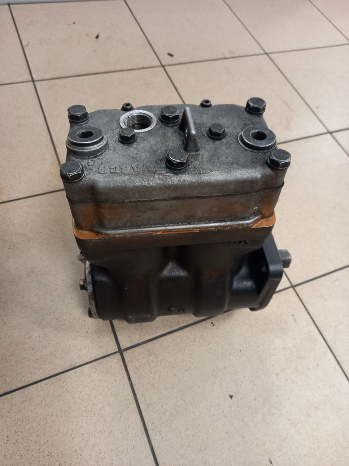 WABCO  - Air brake compressor: picture 1 WABCO  - Air brake compressor: picture 1