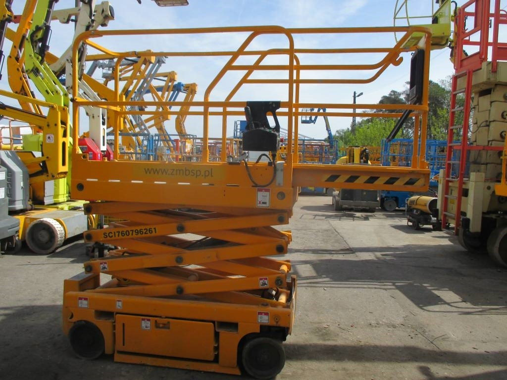 Haulotte Optimum 8 - Scissor lift: picture 5 Haulotte Optimum 8 - Scissor lift: picture 5