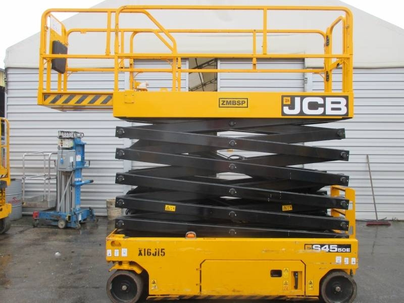 JCB S4550E  - Scissor lift: picture 1 JCB S4550E  - Scissor lift: picture 1