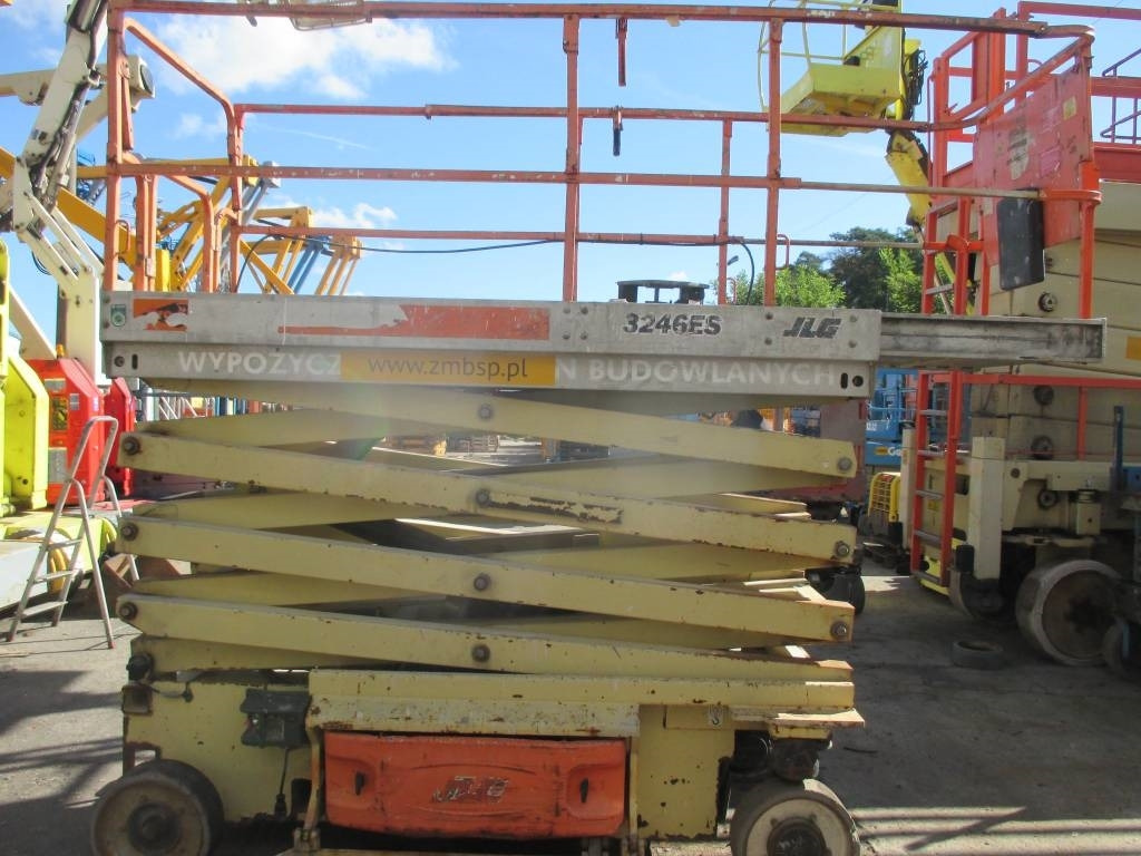 JLG 3246 ES - Scissor lift: picture 5 JLG 3246 ES - Scissor lift: picture 5