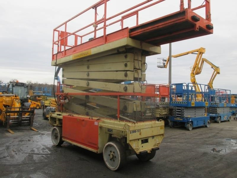 JLG Liftlux 180-12 - Scissor lift: picture 5 JLG Liftlux 180-12 - Scissor lift: picture 5