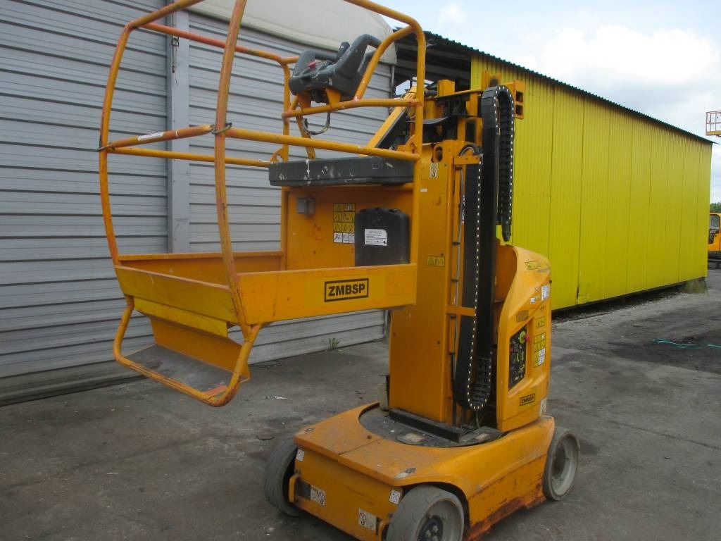 JLG Toucan 8 E - Vertical mast lift: picture 2 JLG Toucan 8 E - Vertical mast lift: picture 2