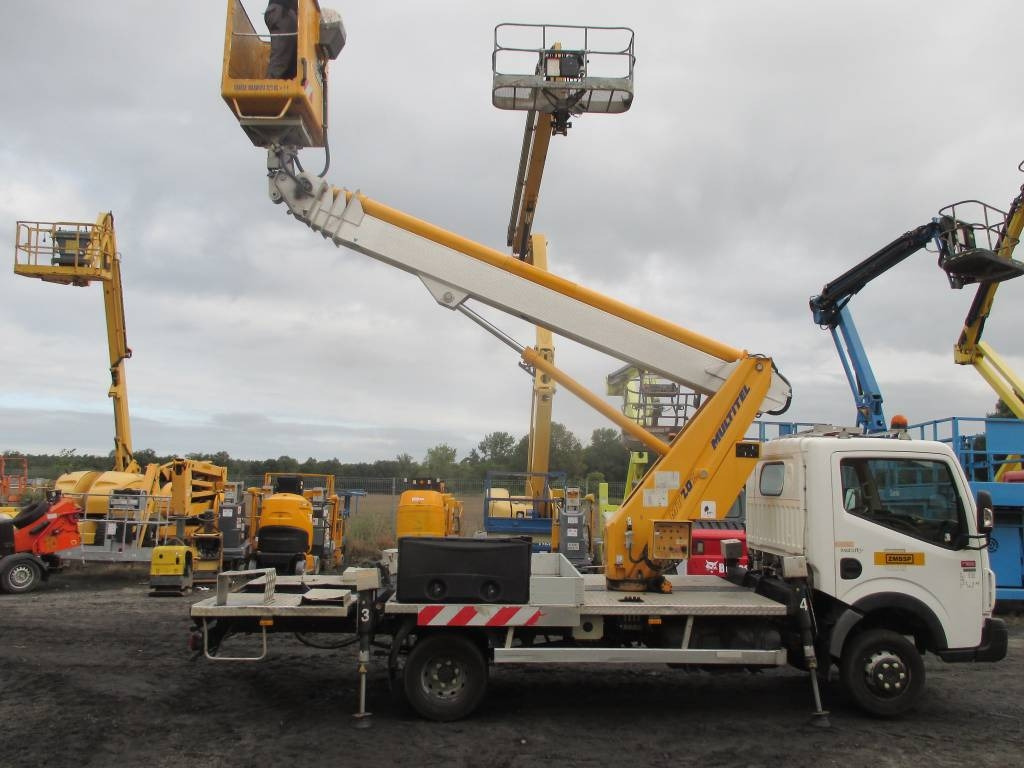 Multitel MT 202 - Truck mounted aerial platform: picture 1 Multitel MT 202 - Truck mounted aerial platform: picture 1