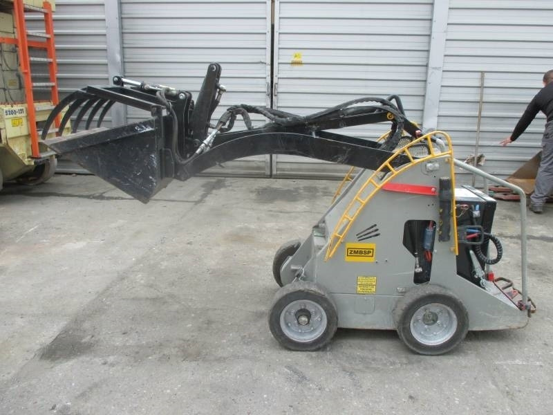 Compact loader Sherpa 100 ECO: picture 1