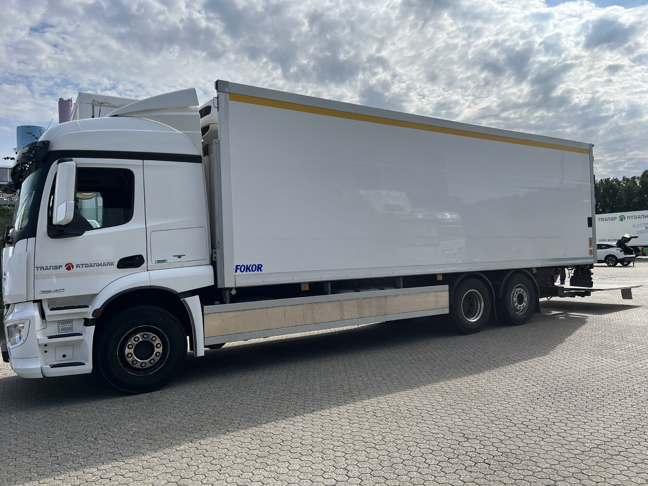 MERCEDES-BENZ Actros 2540 - Refrigerator truck: picture 2 MERCEDES-BENZ Actros 2540 - Refrigerator truck: picture 2