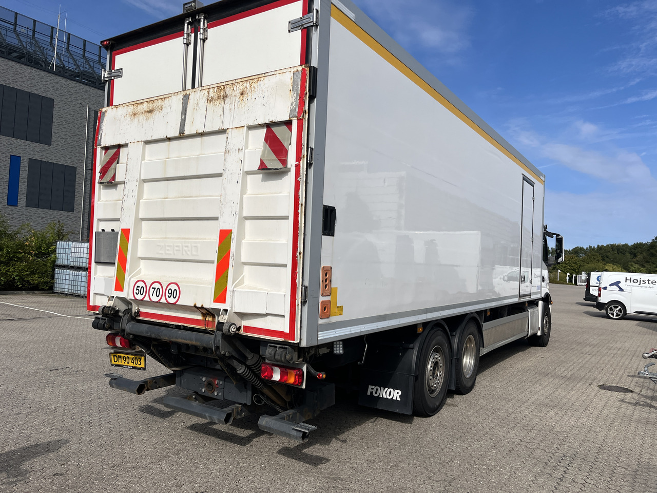 MERCEDES-BENZ Actros 2540 - Refrigerator truck: picture 4 MERCEDES-BENZ Actros 2540 - Refrigerator truck: picture 4