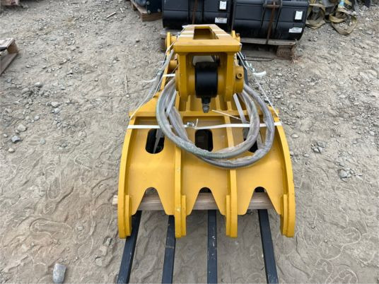 Pouce hydraulique pour pelle 18T - 24T - Attachment for Construction machinery: picture 3 Pouce hydraulique pour pelle 18T - 24T - Attachment for Construction machinery: picture 3