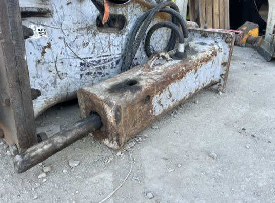 Brh furukawa fx25 - Hydraulic hammer: picture 3 Brh furukawa fx25 - Hydraulic hammer: picture 3