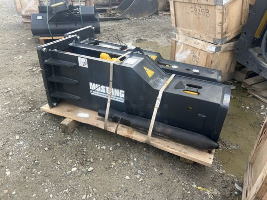 Brh mustang pour pelle de 6T à 12T - Hydraulic hammer: picture 2 Brh mustang pour pelle de 6T à 12T - Hydraulic hammer: picture 2
