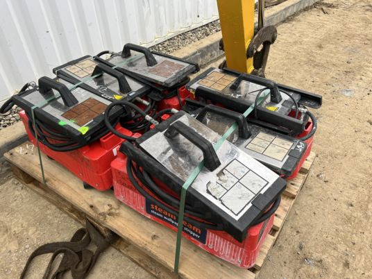 Détapisseuse électrique - Tool/ Equipment: picture 1 Détapisseuse électrique - Tool/ Equipment: picture 1