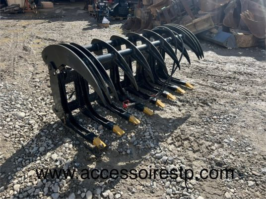 Godet crocodile pour mini chargeur - Bucket: picture 1 Godet crocodile pour mini chargeur - Bucket: picture 1