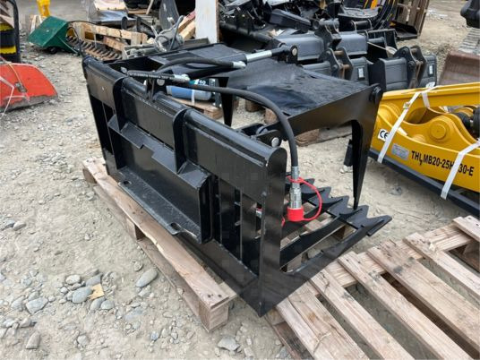 Godet grappin pour minichargeur - Bucket: picture 5 Godet grappin pour minichargeur - Bucket: picture 5