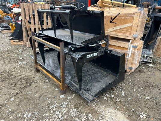 Godet grappin pour minichargeur - Bucket: picture 2 Godet grappin pour minichargeur - Bucket: picture 2