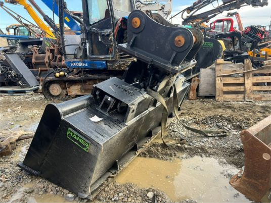 Godet inclinable pour pelle - axe 95 mm - Bucket: picture 3 Godet inclinable pour pelle - axe 95 mm - Bucket: picture 3