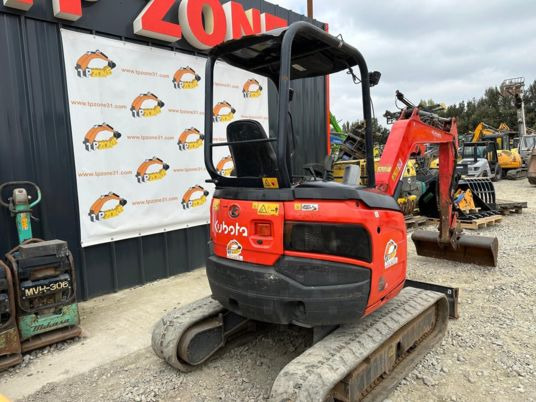 Kubota U27-4 à 20500 € HT - Mini excavator: picture 5 Kubota U27-4 à 20500 € HT - Mini excavator: picture 5