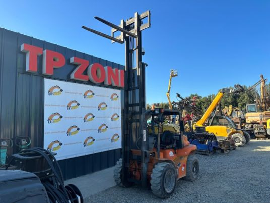 Mast Explorer H20DL 4WD à 12900 € HT - Forklift: picture 2 Mast Explorer H20DL 4WD à 12900 € HT - Forklift: picture 2