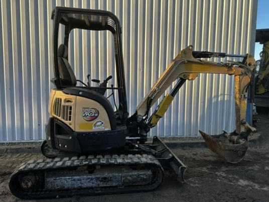 Yanmar VIO25-4 Canopy - Mini excavator: picture 3 Yanmar VIO25-4 Canopy - Mini excavator: picture 3