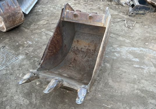 Godet de terrassement mecalac - Excavator bucket: picture 2 Godet de terrassement mecalac - Excavator bucket: picture 2