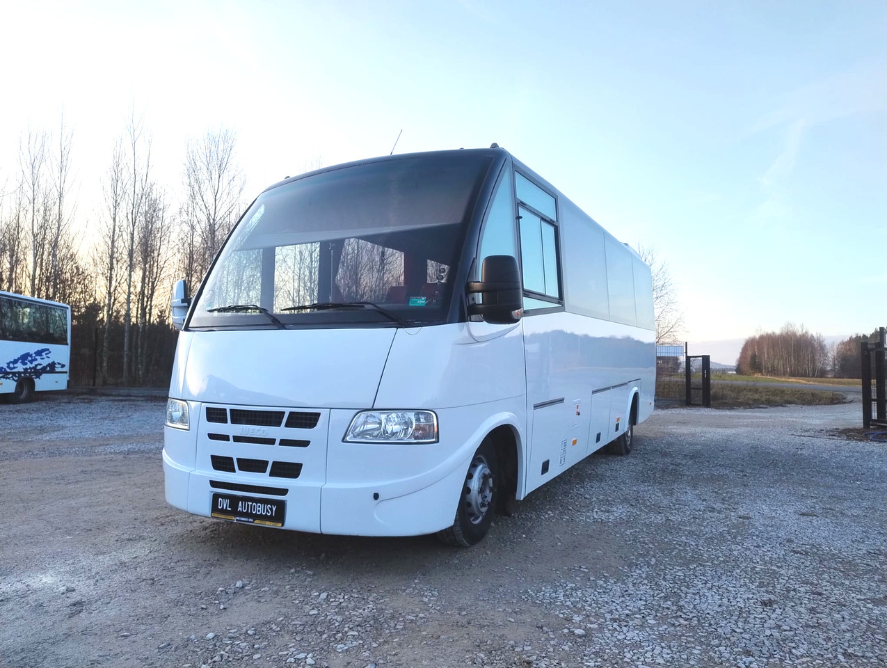 Iveco Rapido / Daily - Coach: picture 5 Iveco Rapido / Daily - Coach: picture 5
