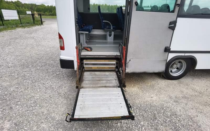 Suburban bus Mercedes-Benz Vario miejsc 39 278tys km Winda: picture 7