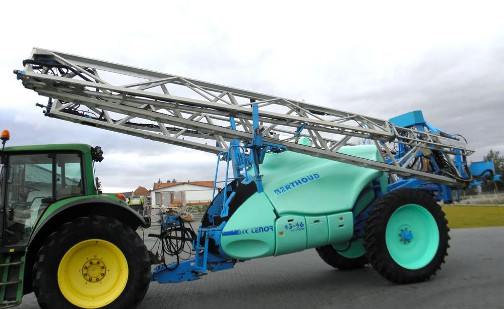 Berthoud TENOR 45-46 36 Metrow, 2012 Rok, Nawigacja Trimble + Automatyczne wylaczanie sekcji, Stan Idealny - Trailed sprayer: picture 5 Berthoud TENOR 45-46 36 Metrow, 2012 Rok, Nawigacja Trimble + Automatyczne wylaczanie sekcji, Stan Idealny - Trailed sprayer: picture 5