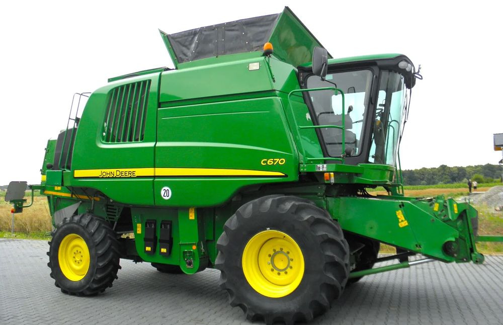 John Deere C 670 2008 Rok, heder 7,6m, 1900 mtg, Nie Malowany, Stan Idealny - Combine harvester: picture 2 John Deere C 670 2008 Rok, heder 7,6m, 1900 mtg, Nie Malowany, Stan Idealny - Combine harvester: picture 2