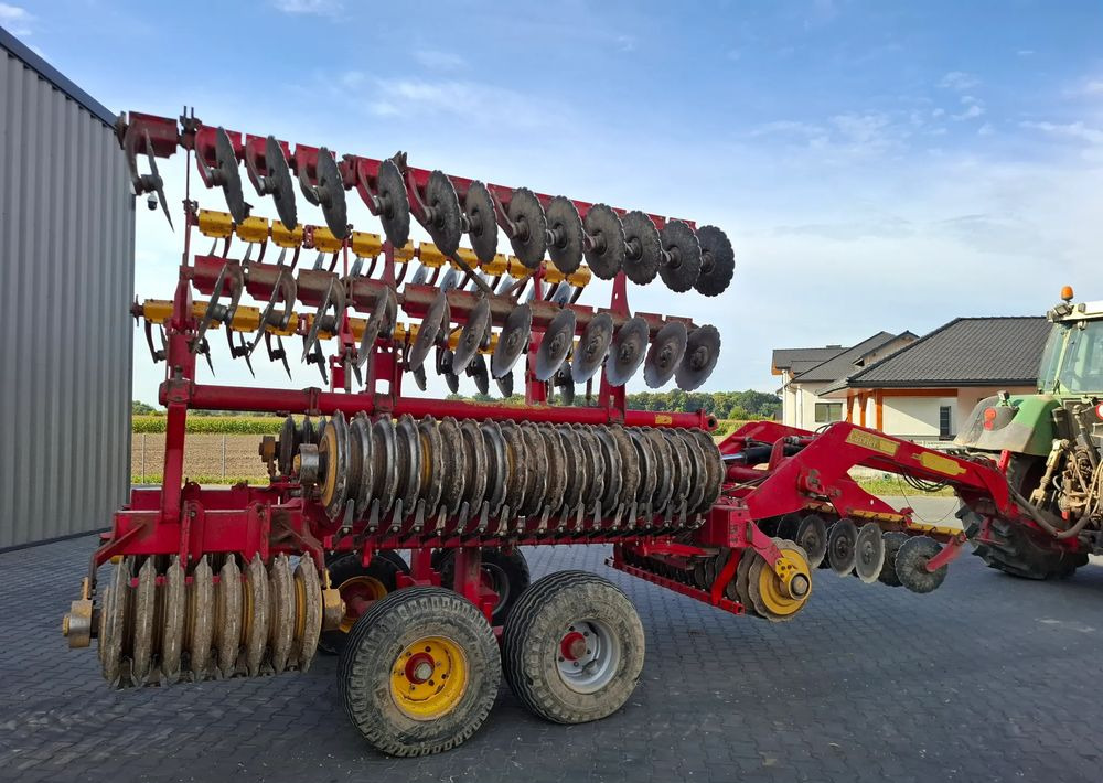 Soil tillage equipment Väderstad Carrier 820 2011 rok , Nowe Talerze , Nie Malowany , Stan Bardzo Dobry: picture 7 Soil tillage equipment Väderstad Carrier 820 2011 rok , Nowe Talerze , Nie Malowany , Stan Bardzo Dobry: picture 7