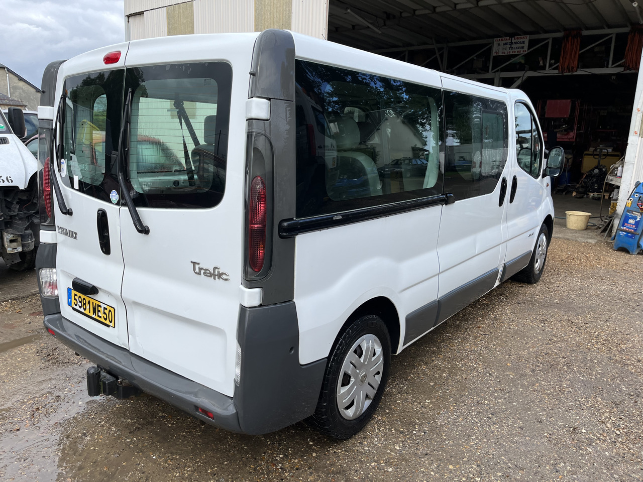 Renault Trafic 1L9 dci 80cv 9 places - Minibus, Passenger van: picture 3 Renault Trafic 1L9 dci 80cv 9 places - Minibus, Passenger van: picture 3