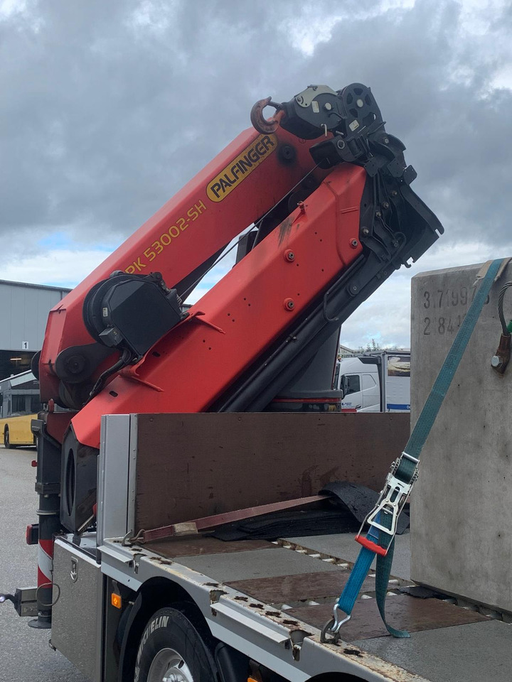 Dropside/ Flatbed truck, Crane truck Volvo FH4 [ Copy ]: picture 13