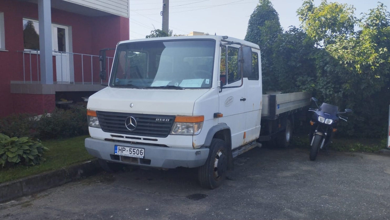 MERCEDES-BENZ Vario 814D - Dropside/ Flatbed truck: picture 2 MERCEDES-BENZ Vario 814D - Dropside/ Flatbed truck: picture 2
