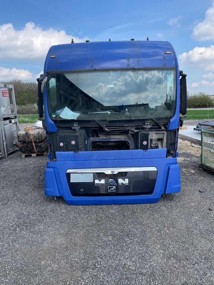 MAN Kabine MAN TGX 18.400 Euro 5 Bj. 2008 Fahrerhaus - Cab and interior for Truck: picture 1 MAN Kabine MAN TGX 18.400 Euro 5 Bj. 2008 Fahrerhaus - Cab and interior for Truck: picture 1