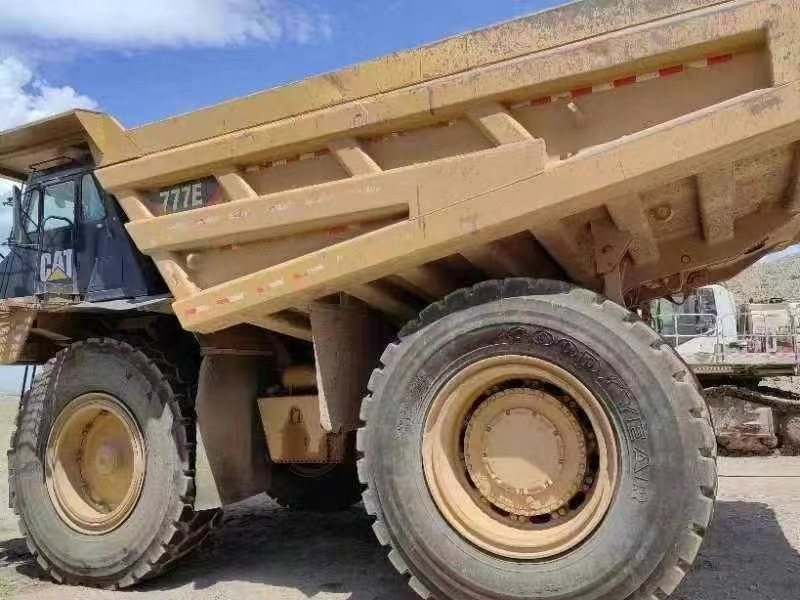 CATERPILLAR 777E - Rigid dumper/ Rock truck: picture 2 CATERPILLAR 777E - Rigid dumper/ Rock truck: picture 2