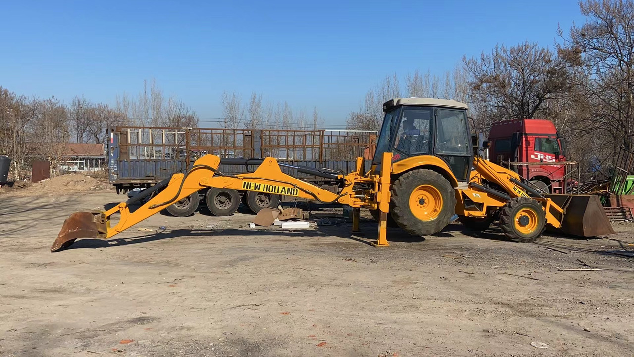 NEW HOLLAND LB95 - Backhoe loader: picture 5 NEW HOLLAND LB95 - Backhoe loader: picture 5