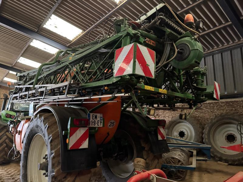AMAZONE UX5200 - Trailed sprayer: picture 3 AMAZONE UX5200 - Trailed sprayer: picture 3