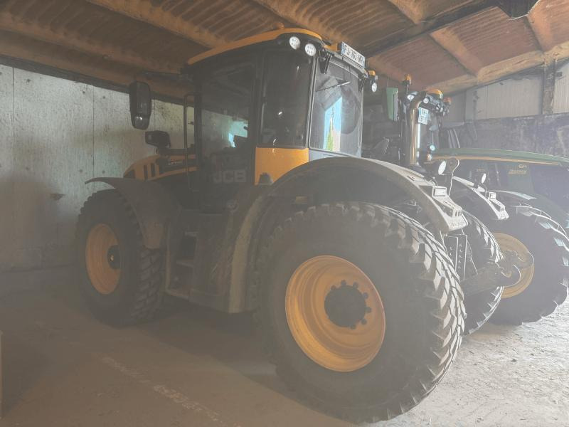 JCB FASTRAC 4220 - Farm tractor: picture 2 JCB FASTRAC 4220 - Farm tractor: picture 2
