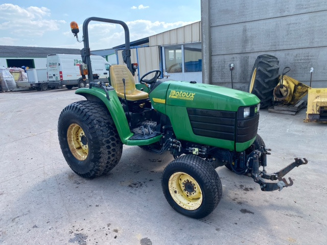 JOHN DEERE 4710 - Farm tractor: picture 3 JOHN DEERE 4710 - Farm tractor: picture 3