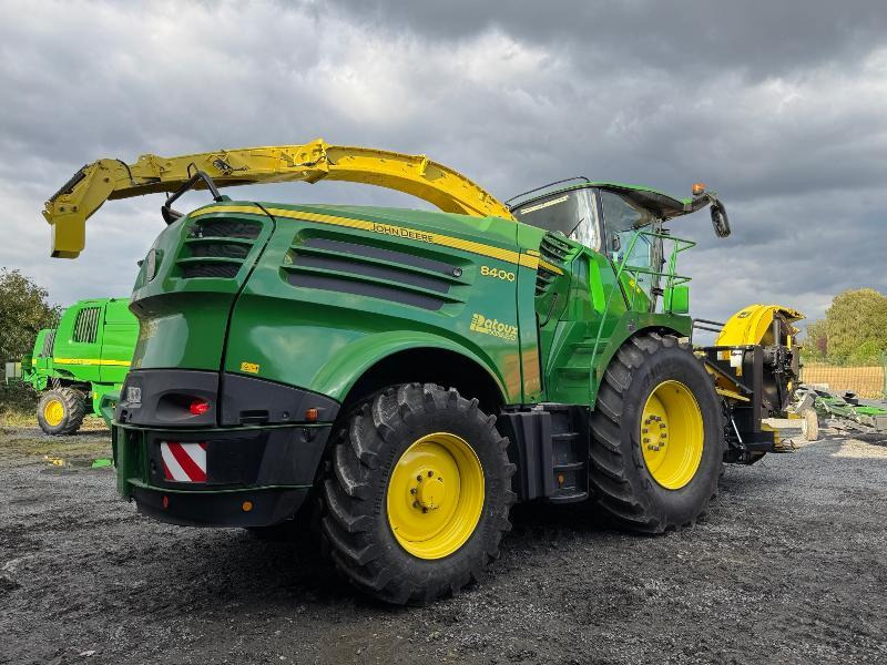 JOHN DEERE 8400 - Forage harvester: picture 5 JOHN DEERE 8400 - Forage harvester: picture 5