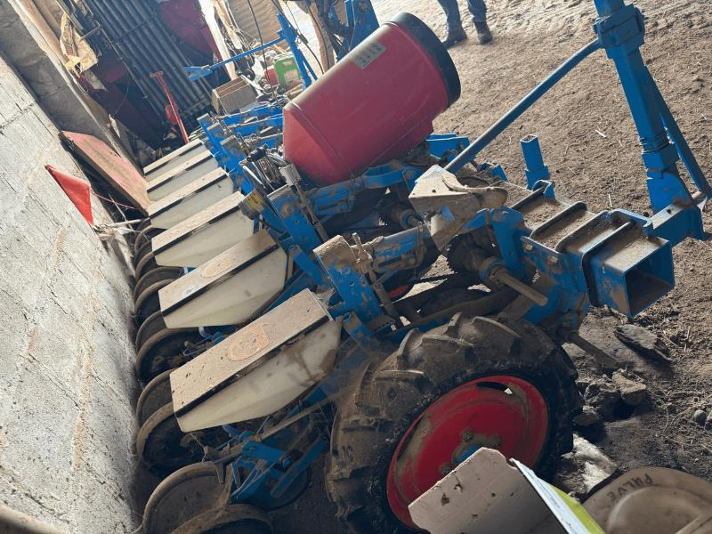 MONOSEM MECA V3 - Precision sowing machine: picture 2 MONOSEM MECA V3 - Precision sowing machine: picture 2