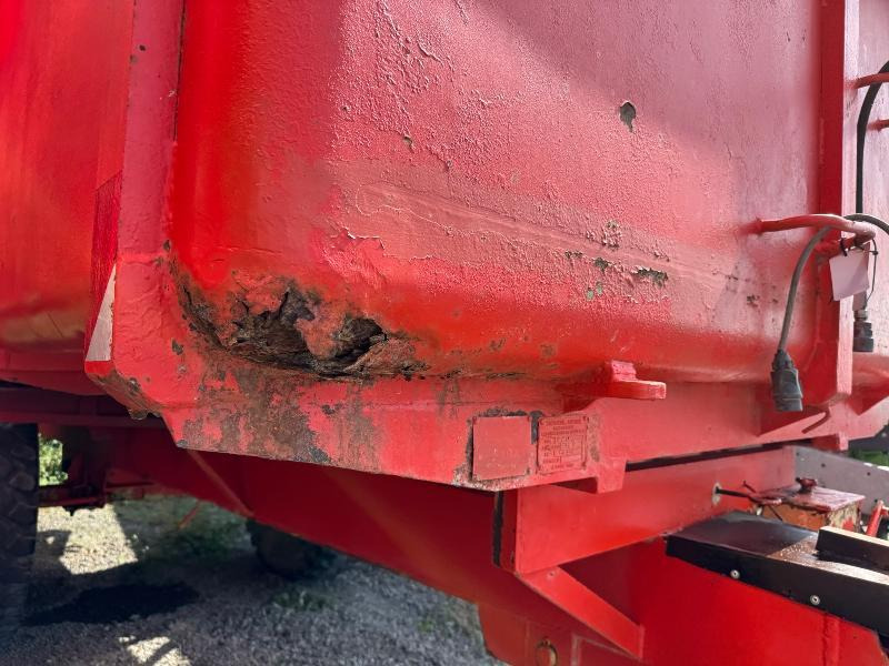 PONTHIEUX SP11000 - Farm trailer: picture 3 PONTHIEUX SP11000 - Farm trailer: picture 3